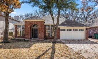 The Bonnie - 5 Bed Near Everything
