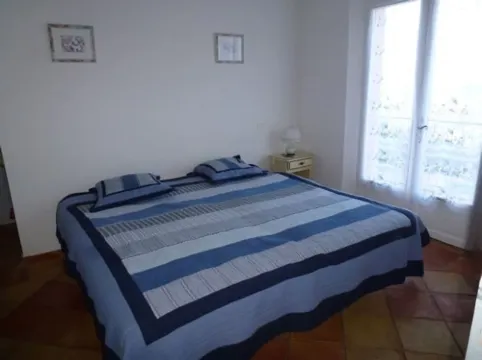 Air-conditioned villa with heated pool, breathtaking sea view on the Levant Island