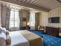 Chateau d'Audrieu فنادق في 