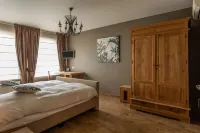 B&B de Floreffe Hotels in Peer