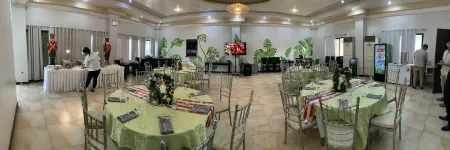 3 Peaks Resort & Boutique Hotel