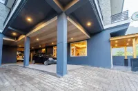 Treebo Premium the Takey'S, Mall Road