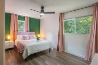NewRiverGorge4Bedroom#Hottub#FiRePit#Gameroom#Bbqgrill#PetFriendly