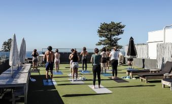Wake up! Bondi Beach