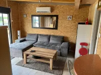 L'annexe Appartement EN Bois Avec Terrasse ET Jardinet Familial