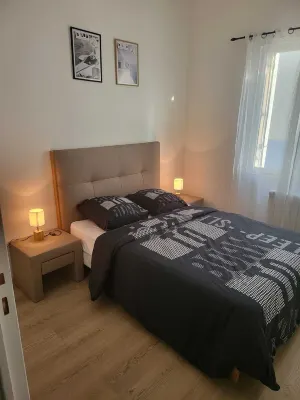 Appartement Proche de Vernon Giverny Hotels near Musee Automobile de Vernon
