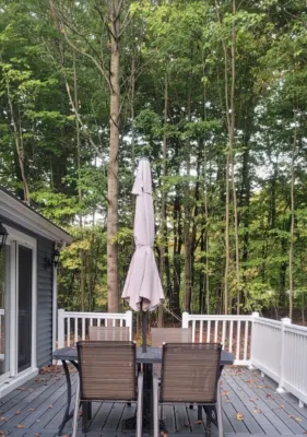 Lovely private 3 bedroom house nestled in the Hiram countryside.