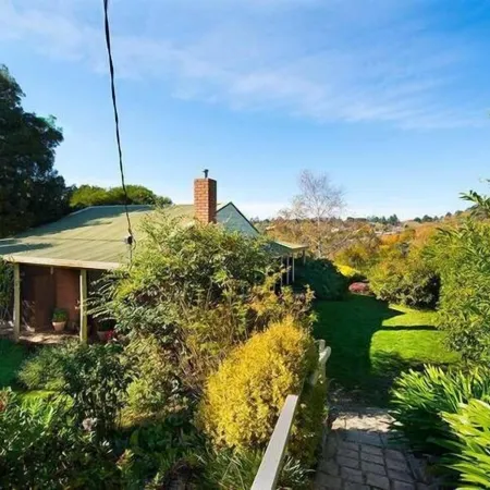 Tara Cottage - pet friendly