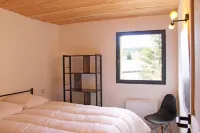 Apartment L'ISARD Hotels in Formigueres