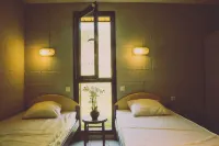 Gîte du Domaine d'Haulmé sleeps 19 on 21 Ha of land Hotel a Ardennes