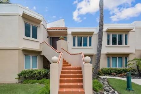 Oceanview Villa in Gated Beachfront Community w/ Full Backup Generator & Cistern