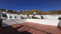 DANIELITA HOUSE. PRECIOUS SEMI-DETACHED CHALET VERY CLOSE TO THE BEACH. IN AN ENVIRONMENT