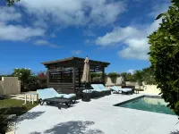 Beautiful villa West with pool- 5 minutes to Gracebay beach