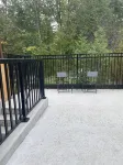 Brand new spacious apartment with private yard/ patio Hôtels à proximité de : Full Circle Tree Care