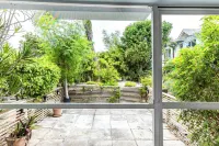 Villa Suba, Family-Sized Condo-5 minutes from the beautiful beach!