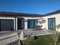 Gîte Zenevasion de 100 m² Avec 3 Chambres en Drome Provençale