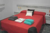 Rural Farmhouse LA YEDRA in Níjar (Almería) Hotels in Nijar