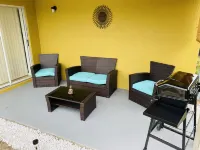 The White Elephant House Hotels in Spring Hill