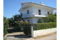 Apartment Lena in Analipsis