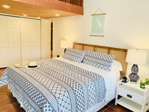 Rising Tides Beach Villa, Great Harbour Cay