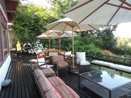 House / Lodge (Concierge Service Available) Northern Patagonia Отели в г. Пангипульи