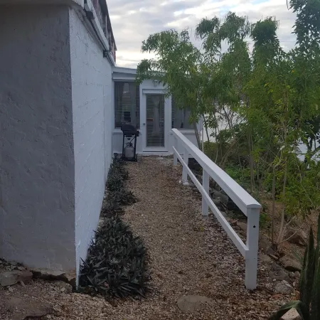 Amazing Views Bright Airy Studio AC WIFI Generator