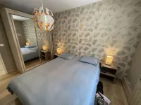 Villa LA Roseraie Figeac Hotels in Figeac