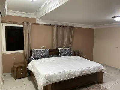 160 sqm 2 Bedroom Apartment Bertha's Court Hotels in Dzorwulu