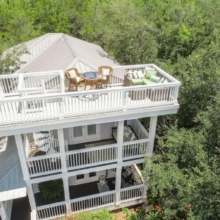 SeaStar - Gulf View from Roof Deck, Private Beach Access, Huge Pool/Hot Tub