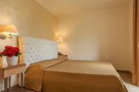 Hotel Dependance Silvestro Hotels in Garda