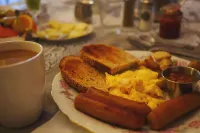 Sir Isaac Brock B&B Luxury Suites - พร้อมอาหารเช้า
