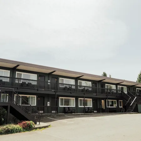 Ukee Peninsula Motel