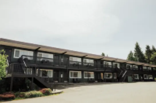 Ukee Peninsula Motel