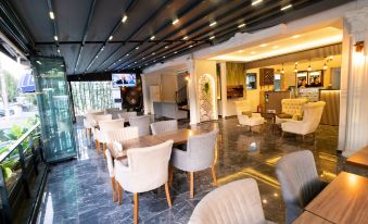 Elada Luxury Otel