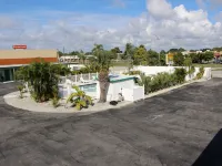 Sunshine Inn & Suites Venice, Florida Hotels in Venice