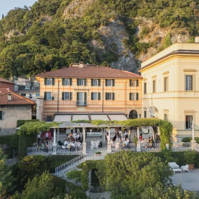 Hotel Villa Cipressi, by R Collection Hotels Hotels near Villa Monastero