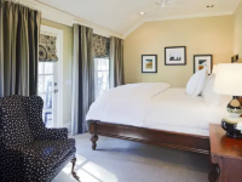 Inn at Willow Grove Hotels in Orange