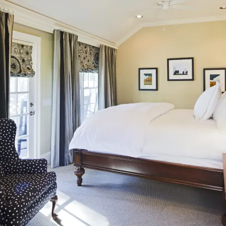 Inn at Willow Grove