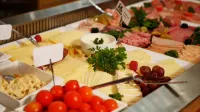 Hotel Im Schützenhof, Jever - breakfast