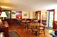 Candleberry Inn on Cape Cod - breakfast
