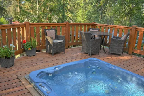 Auberge Kicking Horse Guest House - 2 étoiles