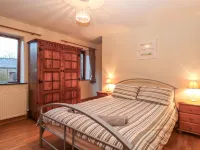 Kingfisher Barn Hotels in Lanreath