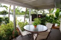 The Cabanas Guesthouse & Spa - Gay Resort Catering to Gay Men - Wifi