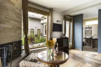 Intiterra Apart Hotel Villas Hotels in Урубамба