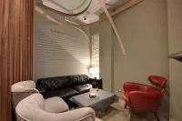 Albergue Revolutum Hostel - Homestays