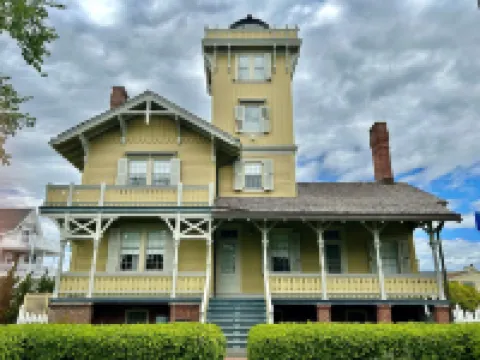 Esplanade Suites - A Sundance Vacations Property