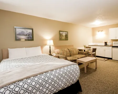 Bow River Inn Hoteles en Cochrane