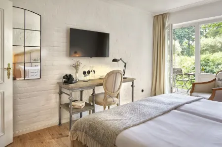 Bokel-Mühle am See Отели в г. Бад-Брамштедт