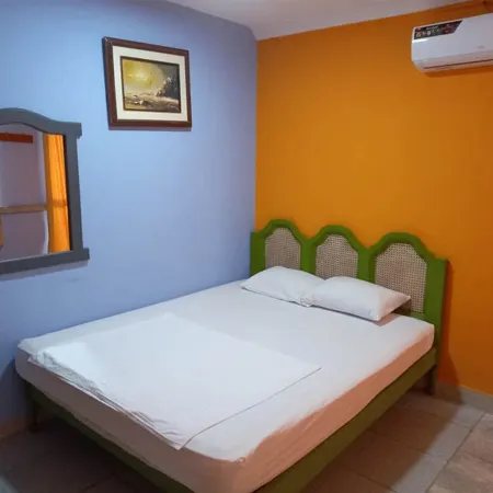Hotel Las Palmeras Отели в г. Тонсупа