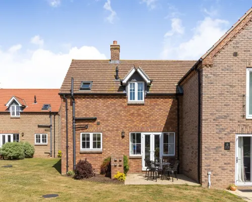 Lilipad Cottage Hotels in Filey